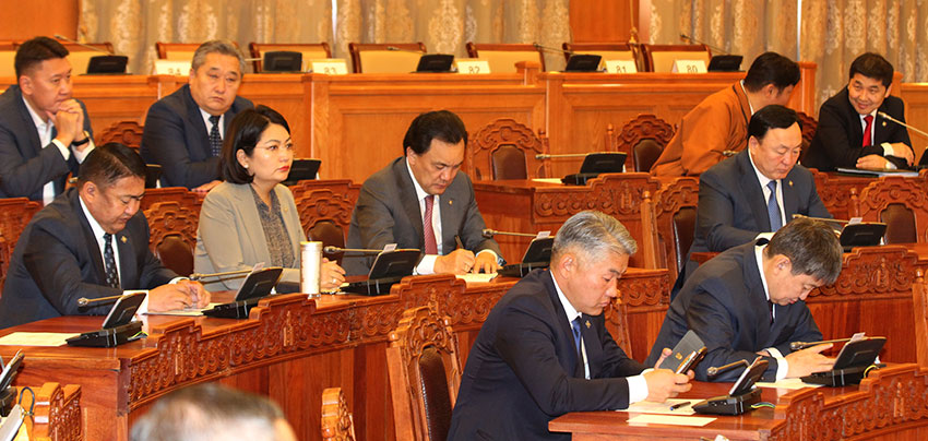 У.Хүрэлсүх: Шинэчлэл хийж чадахгүй бол би өөрөө огцорно