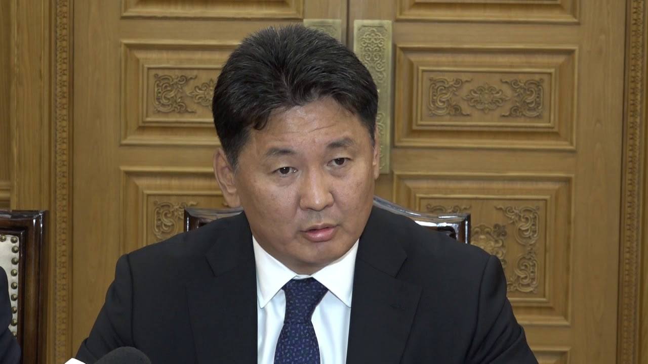 МАН-ын дарга МАНАН-тай тэмцэнэ гэв