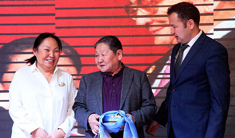 Ц.Намсрайн мэндэлсний 100 жилийн ой хийгээд номын хурим