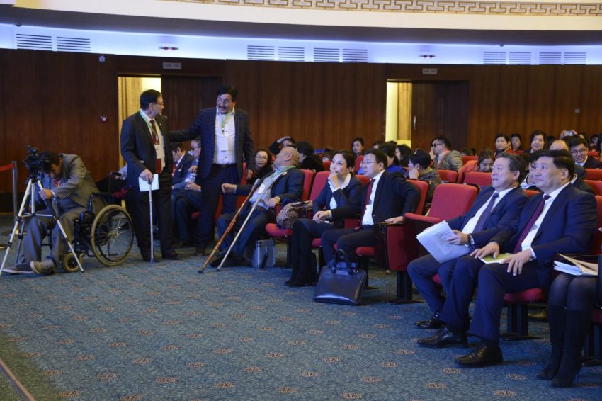 Хөгжлийн бэрхшээлтэй иргэд дуут дохиотой болох тэгш хүртээмжийг хүсэв