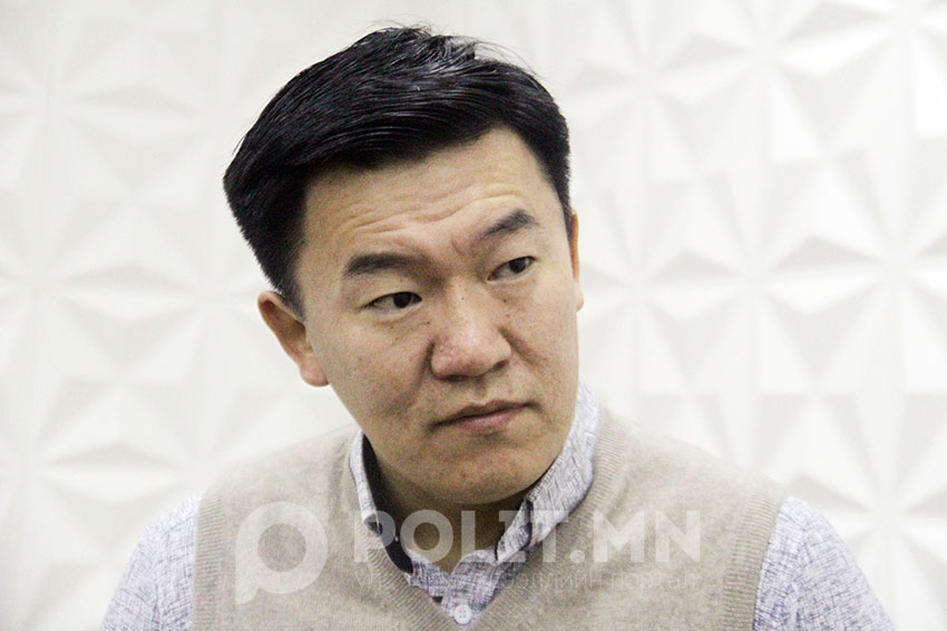 М.Тулгат: Хотжилтын бодлого алга, тиймээс том, жижиг тосгонтой л улс болжээ