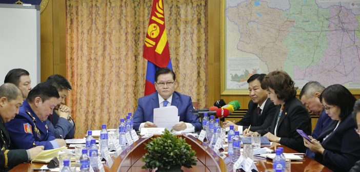 Онцгой комисс: 0-5 насны  хүүхэдтэй эцэг, эхчүүдэд чөлөө олгох чиглэл өгөв