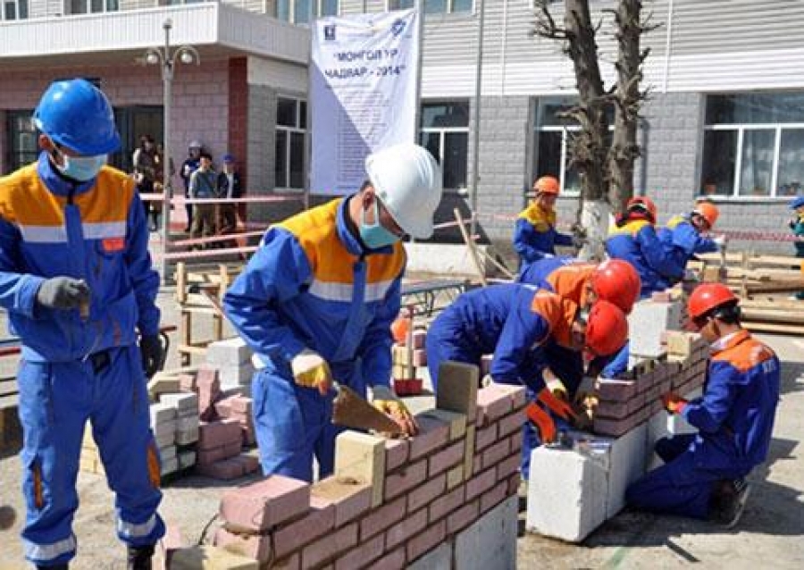 МСҮТ-д суралцагчдад дүнгээс нь хамаарч 70-100 мянган төгрөгийн тэтгэлэг олгоно