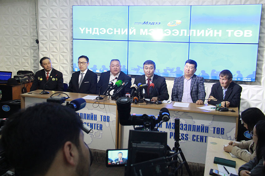 С.Зоригийг хөнөөсөн хэргийн нотлох баримтуудыг ил болгохыг шаардлаа