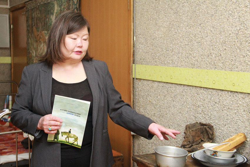 Монгол ахуйг таниулах танхимтай боллоо