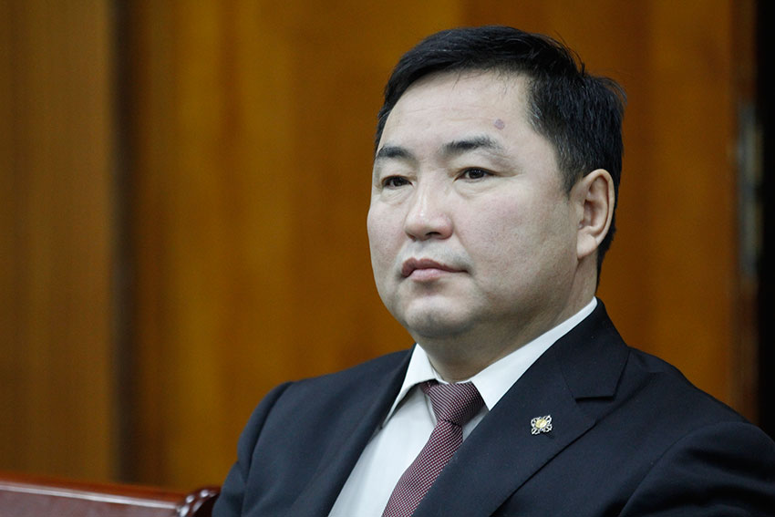 Б.Пүрэвдорж: Ш.Батхүүгийн мөнгийг МАН-ын удирдлагууд хэрэглэсэн байх