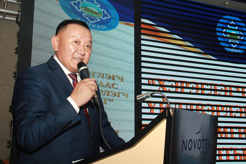 Д.Батсайхан: Завхан аймагт хөрөнгө оруулж, бизнес эрхлэгчдийг бодлогоор дэмжиж байна