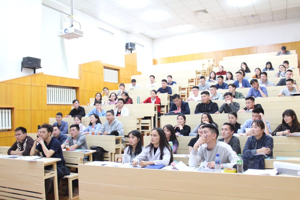 “Энтрепренер соёл ба гарааны бизнес”