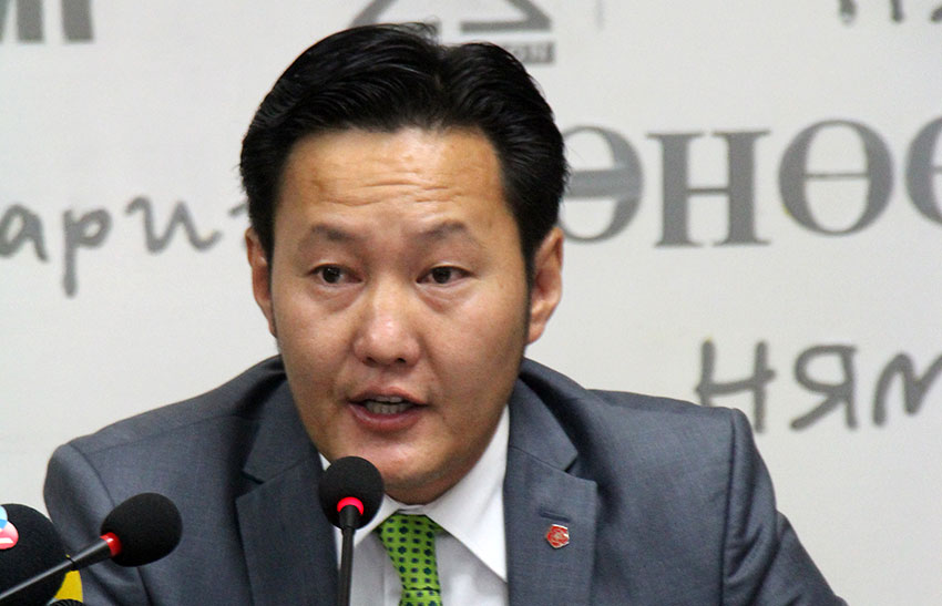 С.Ононбаяр: Хэнийг дэвшүүлэхээ  нам дотроо ярьж байгаа