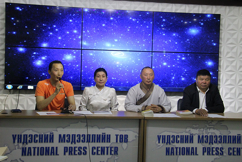 “Дээд ариусгал” хандивын тоглолтод урьж байна