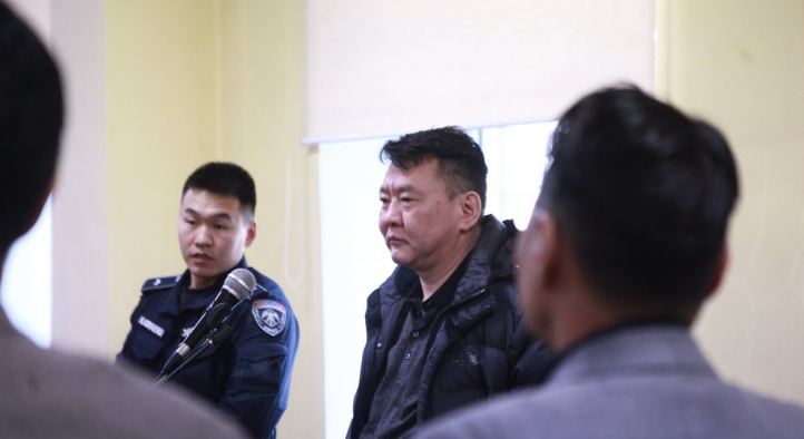 Б.Махбалын хохирогчид таван өмгөөлөгчөөсөө татгалзлаа