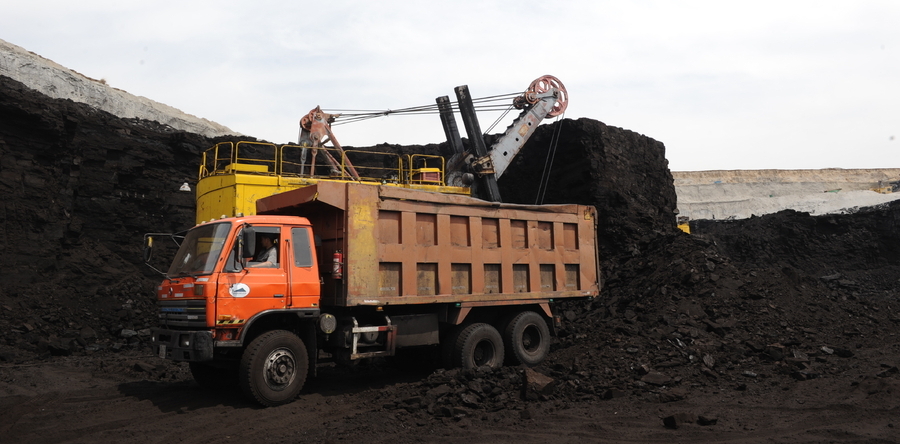 Түүхий нүүрс нөөцөлснийг шалгаж, хулгайн замд пост ажиллуулна