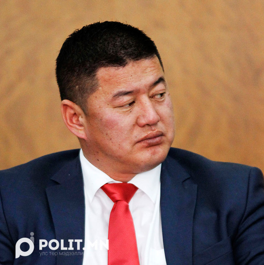 Ш.Оргил: Монголын анхны шилэн тавцантай гүүрийг барьж байна