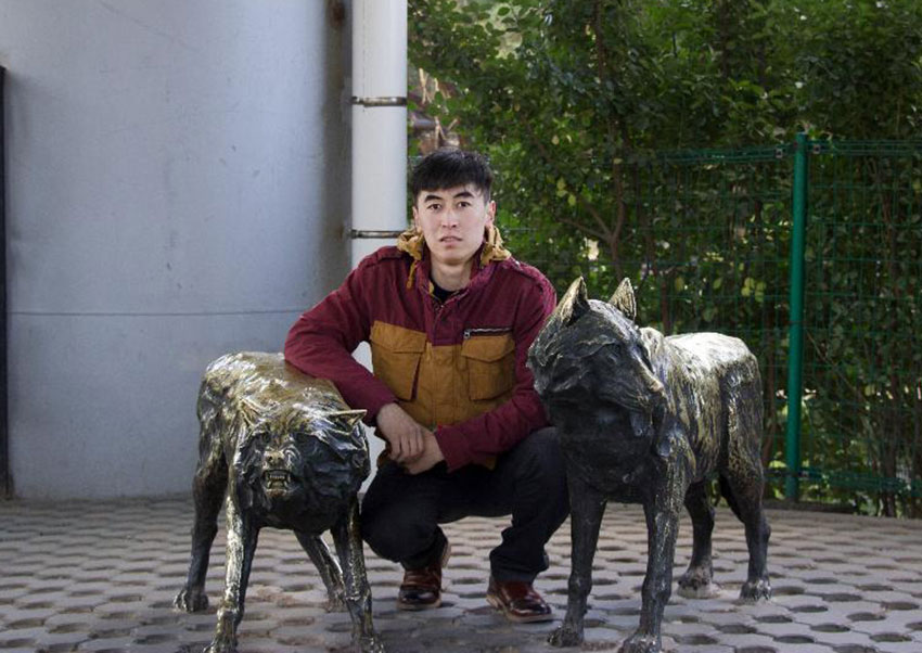 Г.Гантулга: Махан идэштэй амьтад байгалийн эмчийн үүрэг гүйцэтгэдэг