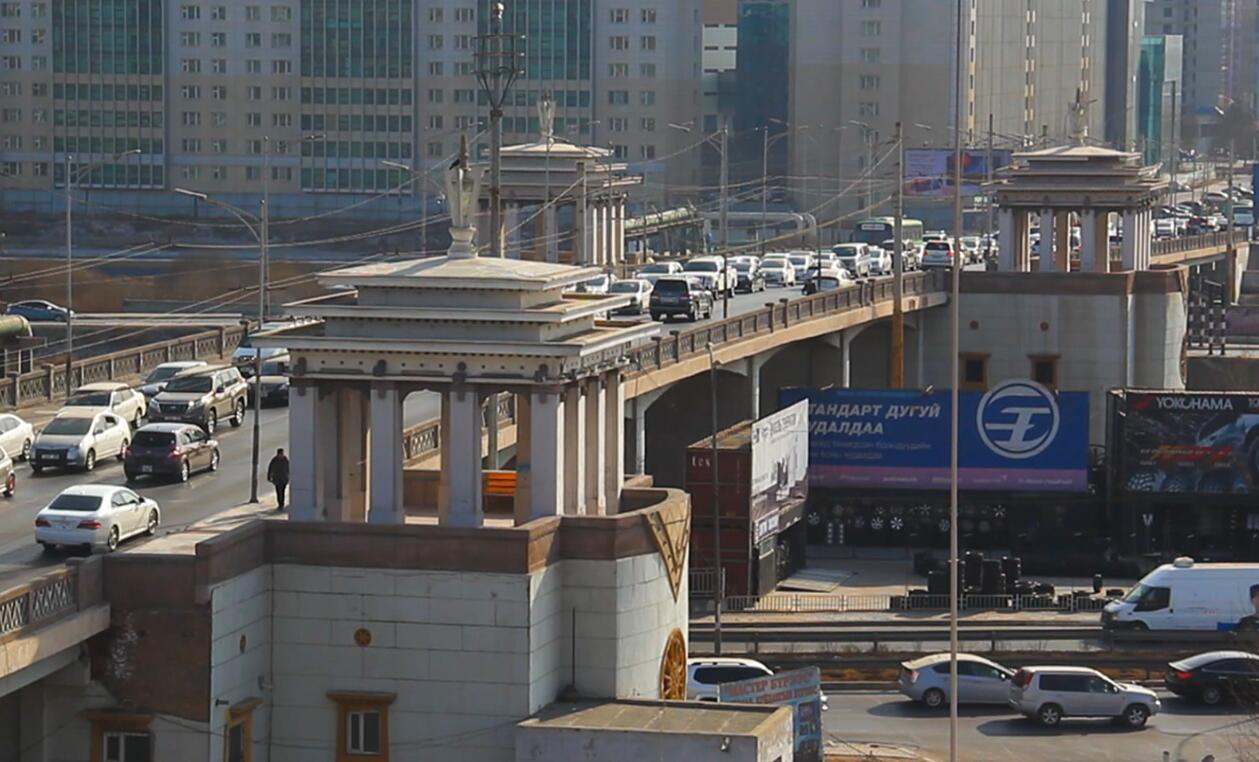 Энхтайваны гүүрийг тодорхойгүй хугацаагаар хаана