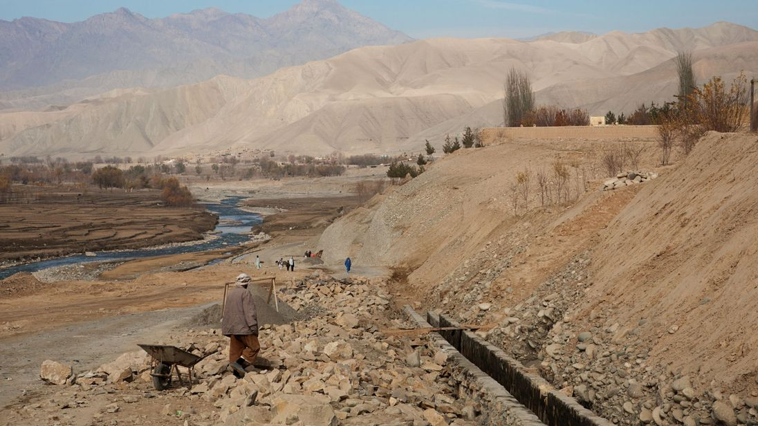 Алтны уурхайд хоёр хүн амиа алджээ