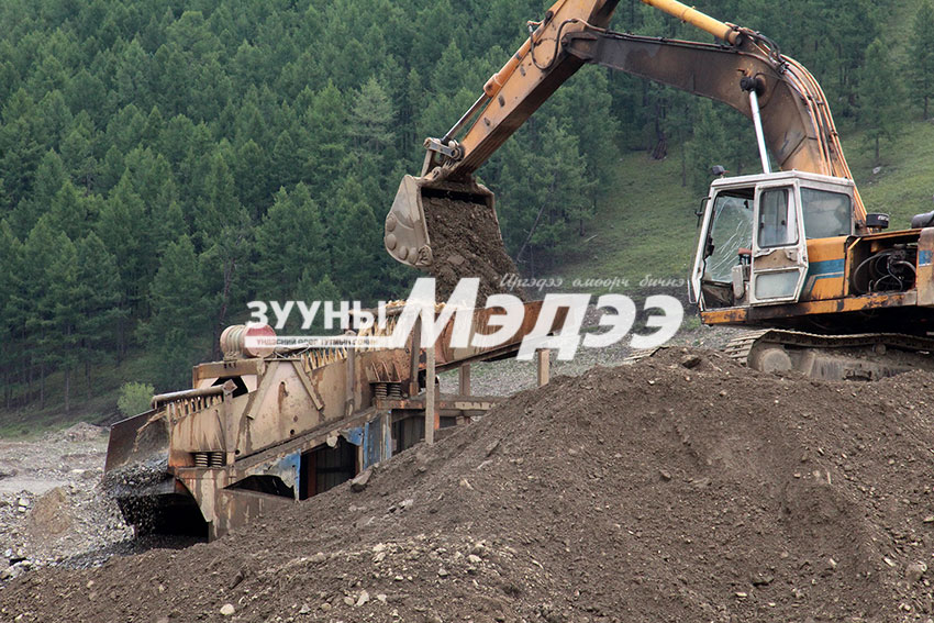 Өлтийн хөндийг өрөмдсөн алтны компаниуд орхон голыг онилж байна-2