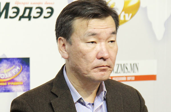 С.Ганбаатар: Төрд хулгайч үүрлэж, Үндсэн хууль тэдний “баянбүрд” болчихоод байна