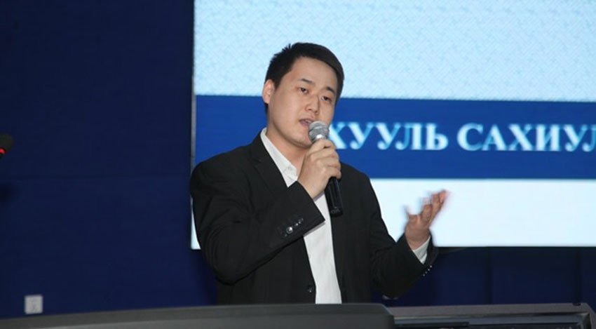 Э.Энхпүрэв: Хэрэгжилт муу учраас боловсролын чанар сайжрахгүй байна