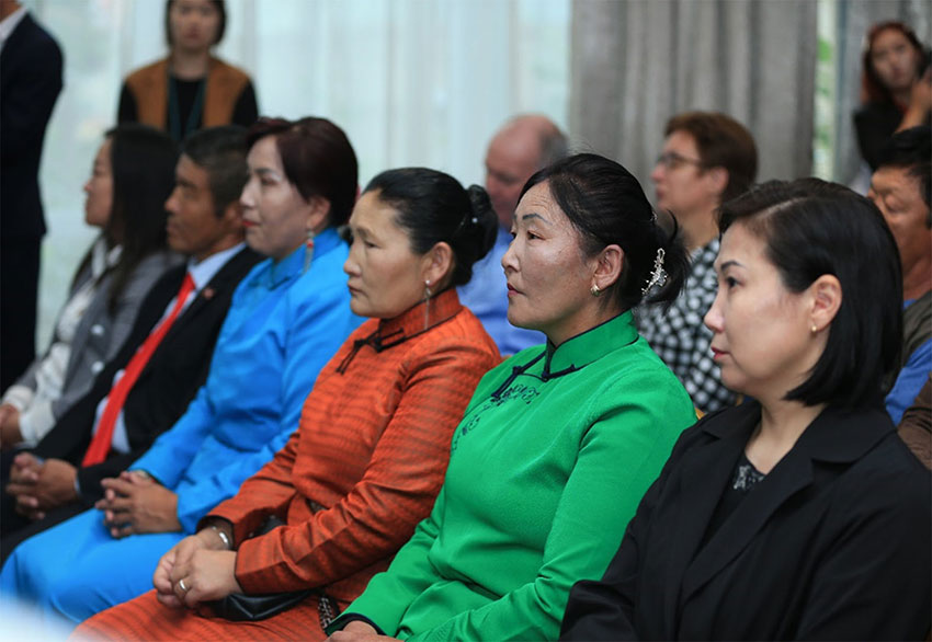 Завханы бяслагны үйлдвэр ирэх хавраас бүтээгдэхүүнээ экспортолно