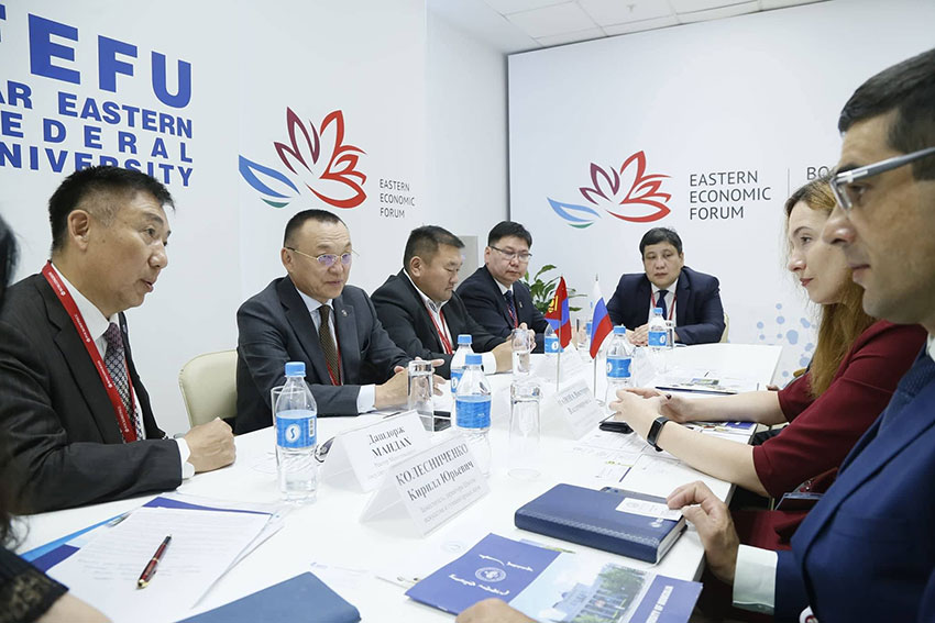 Т.Хэрүүга: Их сургуулиуд ОХУ-ын Алс Дорнын Холбооны их сургуультай хамтарна