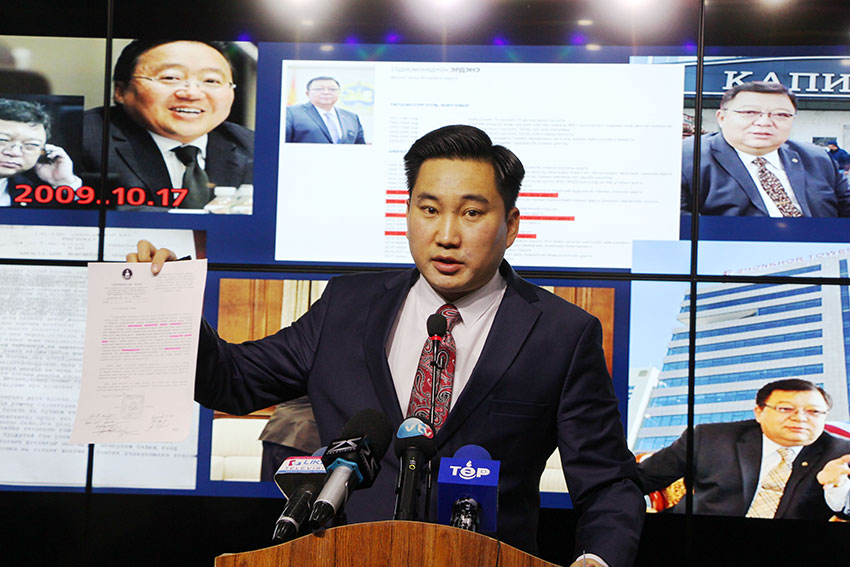 П.Галиндэв: С.Эрдэнэ бол Ц.Элбэгдоржийн барьцааны хүн