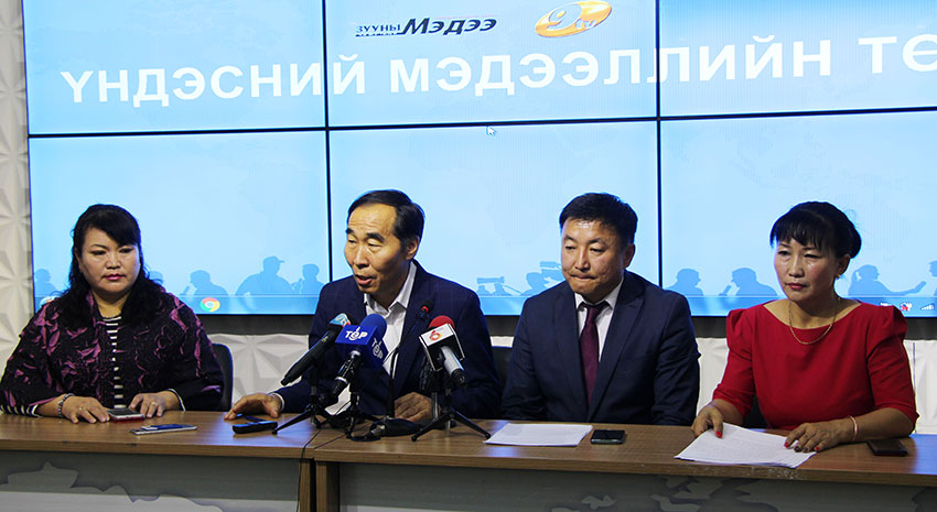 А.Санжмятав: Үндсэн хуульд хувийн сургуулийн асуудлыг оруулах шаардлагагүй