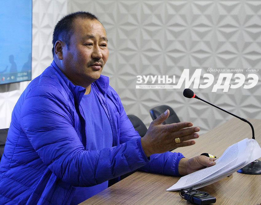 Чингис хааны онгоныг хамгаалалтад авах ёстой гэв