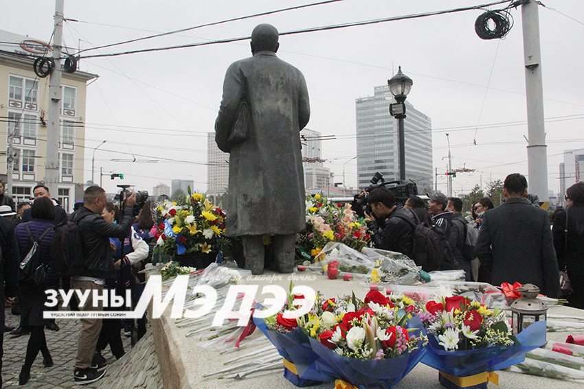 С.Зоригоос хойш… Ж.Батзандангийн мэдээлэлдээ дурдсан, Ц.Амгаланбаатарт амласан  500 сая төгрөг…?