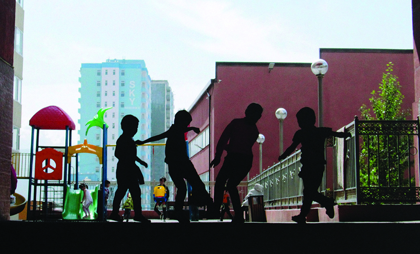 Аз жаргалаар бялхсан хотын нэг өдөр