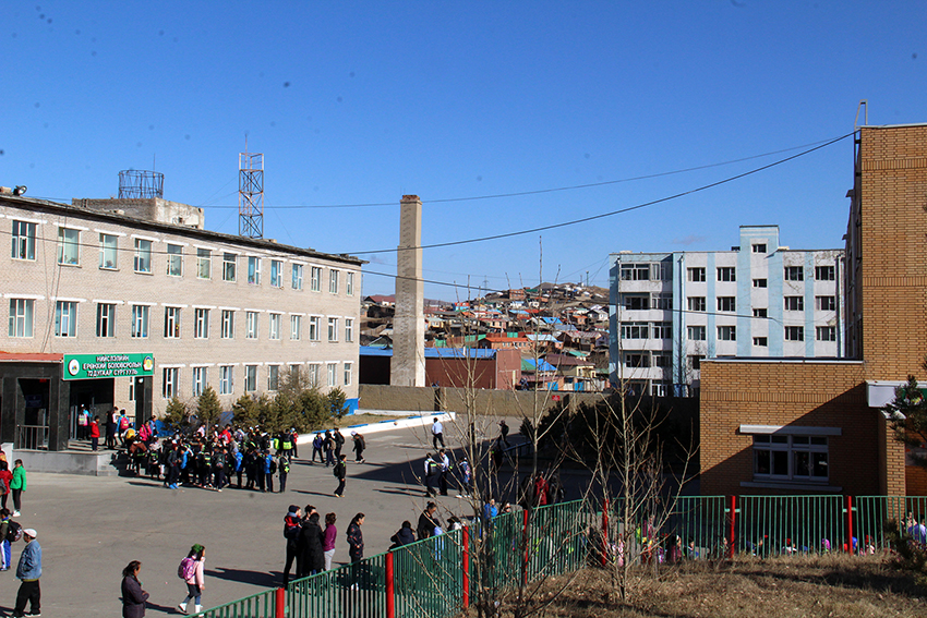 100 орчим жижиг оврын уурын зуухыг төвлөрсөн дулаанд холбоно