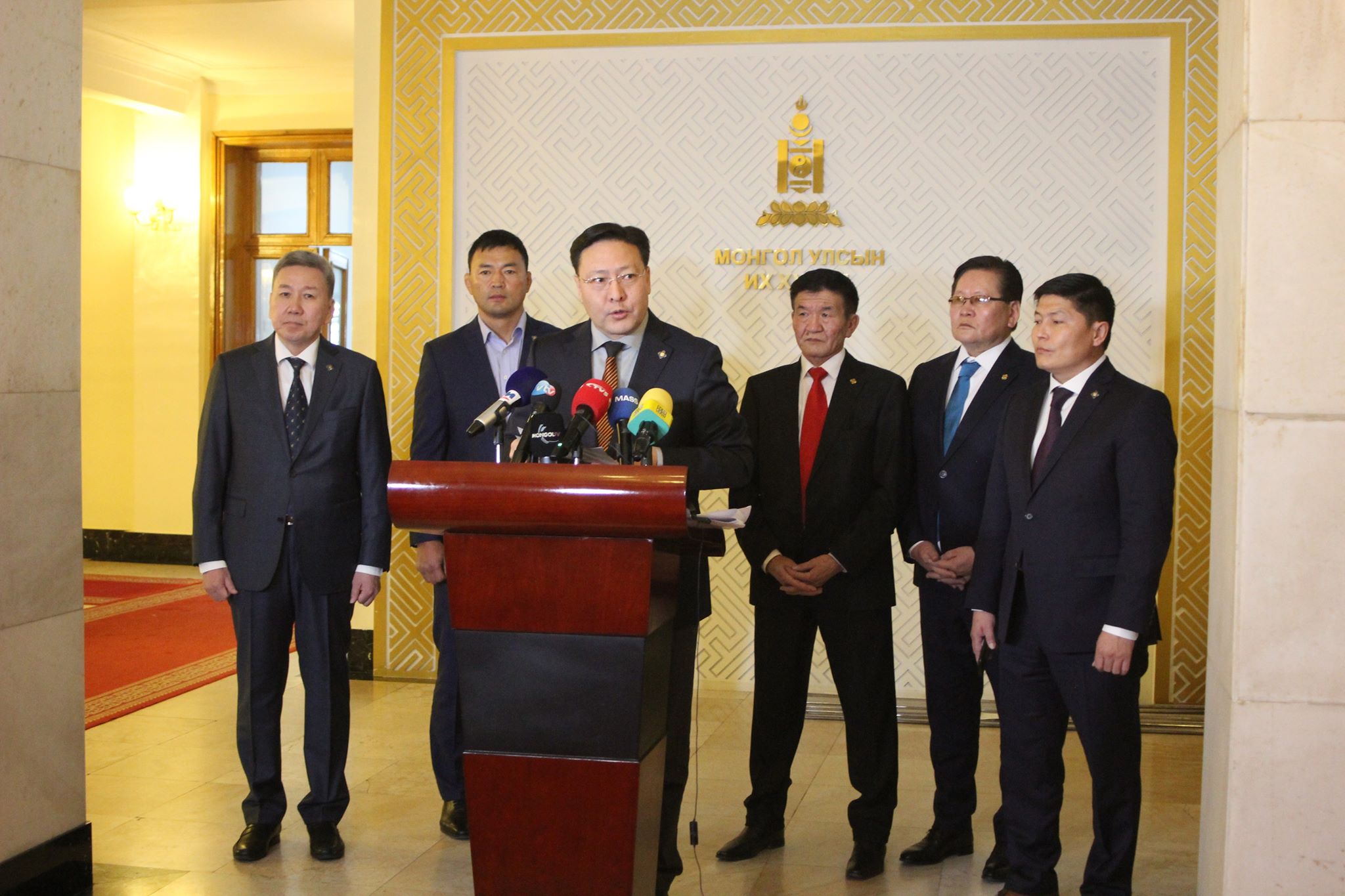 “С.Зоригийн хэргийг шүүх дээр сунжруулах хуйвалдаан явагдаж байна”