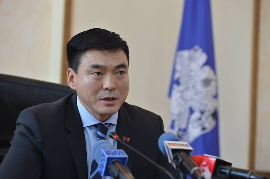 Төрийн машиныг хувьдаа ашиглавал ажлаас нь чөлөөлнө