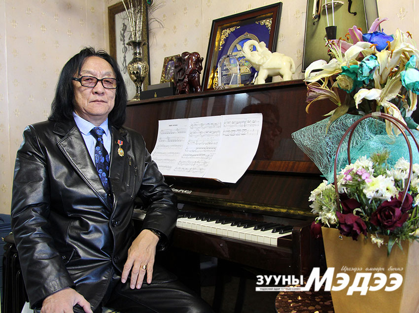 Монголын жазз найрал хөгжмийн хаан нь “Баянмонгол” чуулга