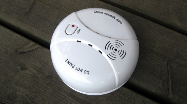 Угаар мэдрэгчийг өнөөдрөөс суурилуулж эхэлнэ