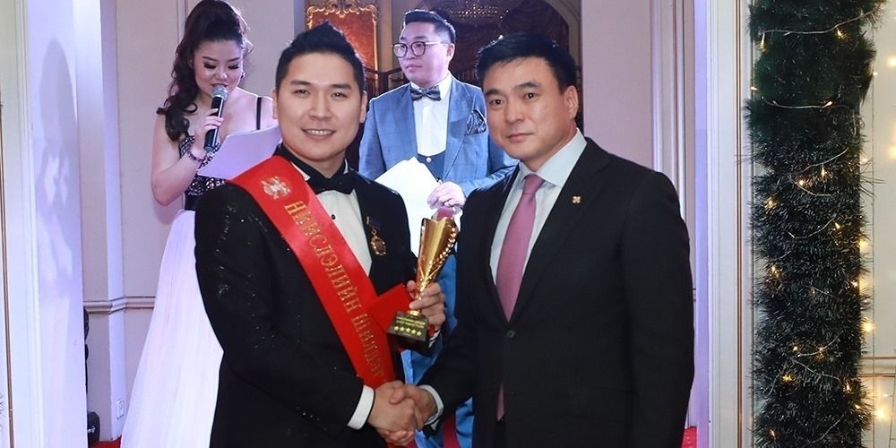 Танилц: Нийслэлийн шилдэг залуус