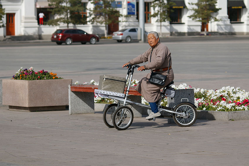“Хоёр дахь гэр минь болсон төв талбайдаа хайртай”