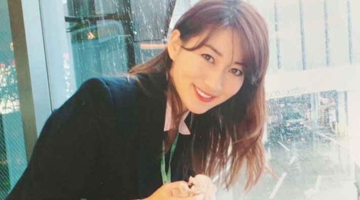 “Шүлэг бичих гэдэг аавдаа өргөж байгаа хайр юм”