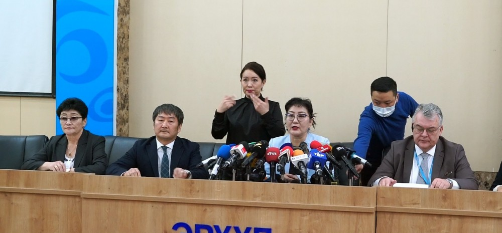 ЭМЯ: Коронавирусын тархалт буурах хандлага ажиглагдаж байна