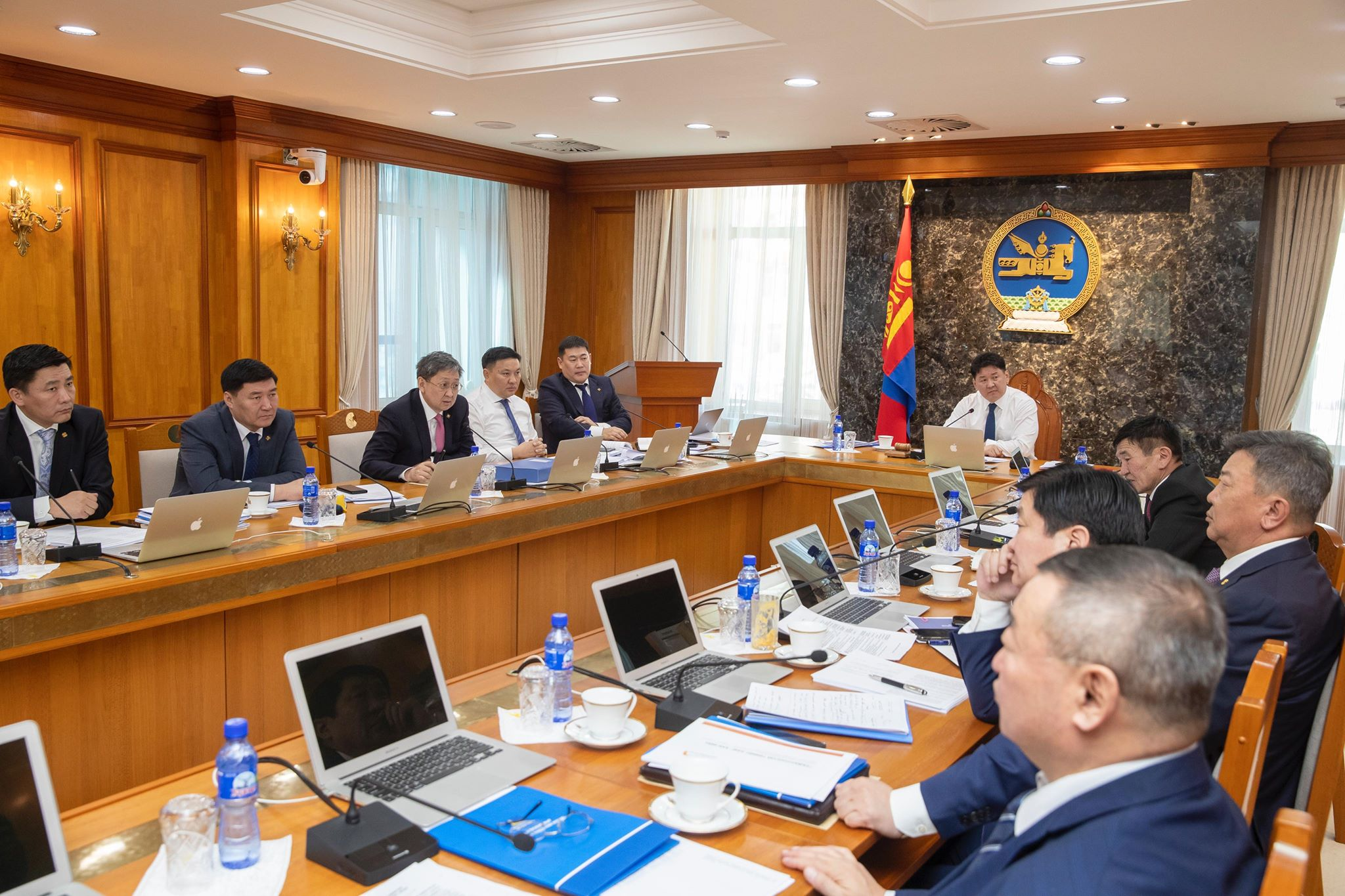 Тав хүртэлх насны хүүхэдтэй бол цалинтай чөлөө өгнө