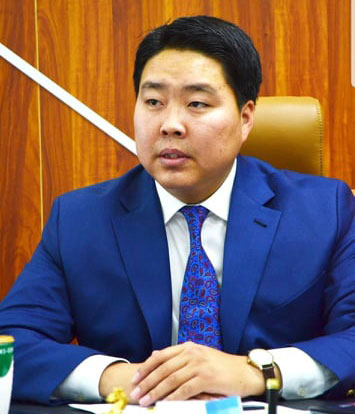 Б.Мөнхболор: Дундговьчууд Салхитын ордоос хувь хүртэх ёстой