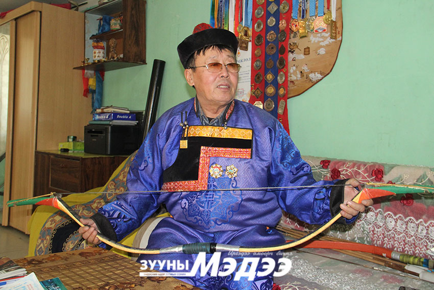 Үндэсний өв соёлыг өвлүүлэн тээгч ачтан