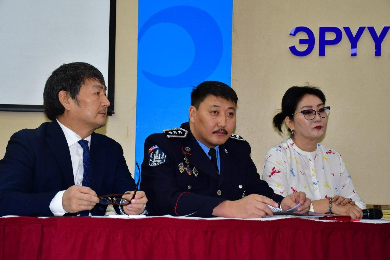 Д.Нямхүү: Сэжигтэй найман хүний шинжилгээний хариуг хүлээж байна