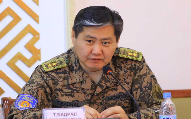 Т.Бадрал: Баярын өдрүүдэд орон нутгийн замыг хаахаас өөр аргагүй