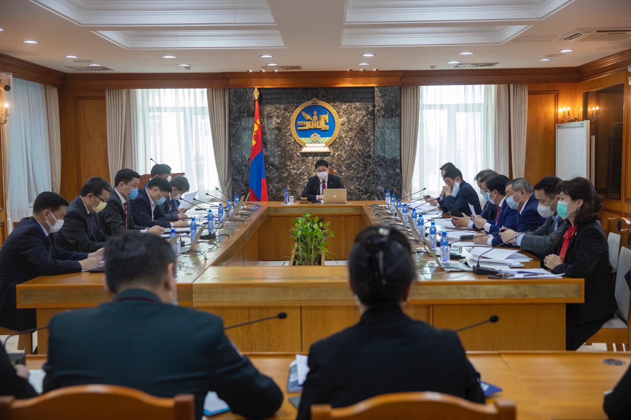 У.Хүрэлсүх: Засаглах цаг болсон, Т.Бадрал дарга аа