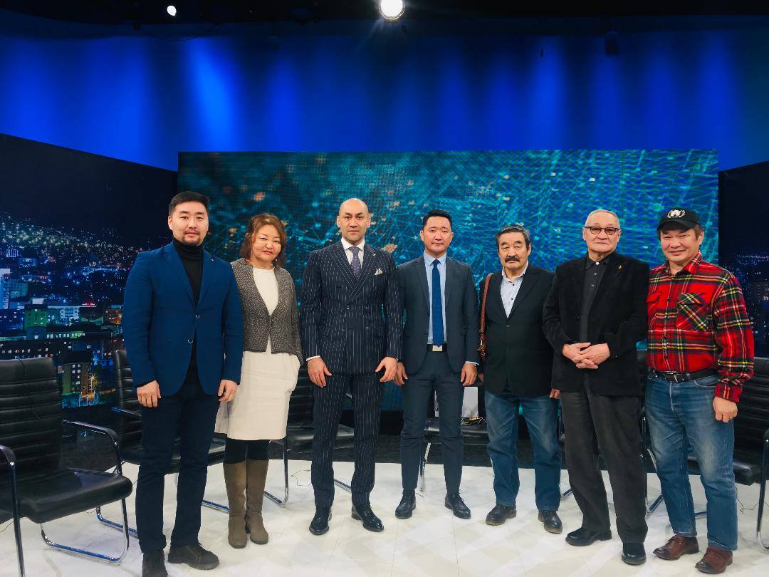 Монголын киночид хэрхэн нэгдэж, юу ярив?